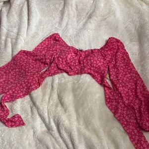 Chic Pink Floral Crop Top